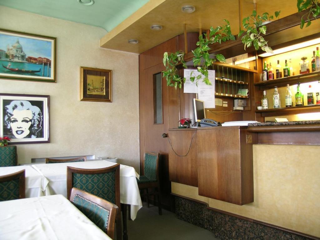 Hotel Da Vito Кампанья-Лупия Экстерьер фото